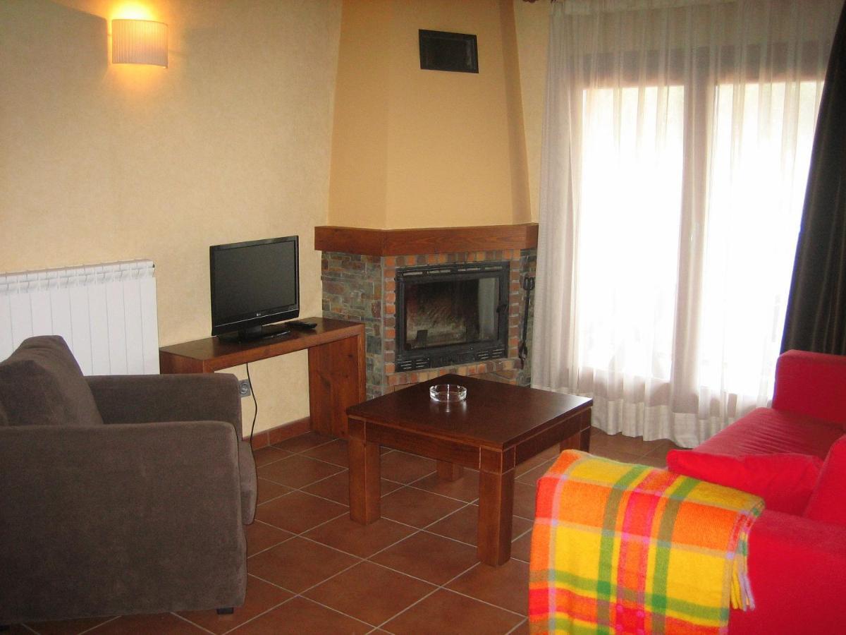 Aparthotel Bellver Bellver De Cerdanya Quarto foto
